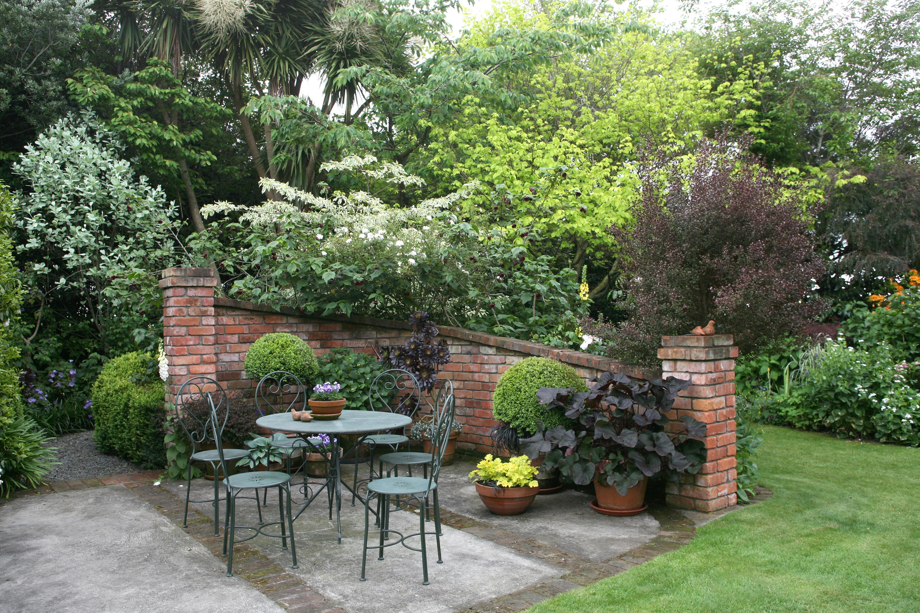 Oakley Garden
