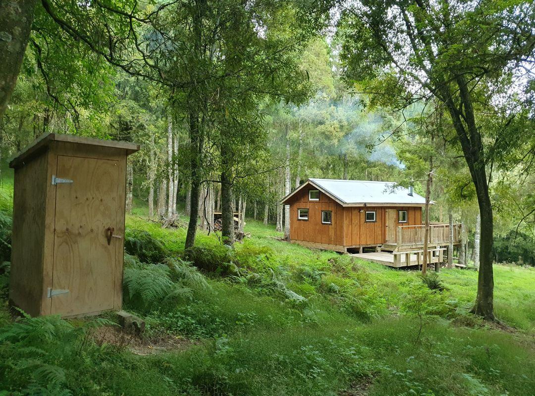 Off The Beaten Track - Off Grid Remote Cabin