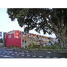 Landmark Manor Motel