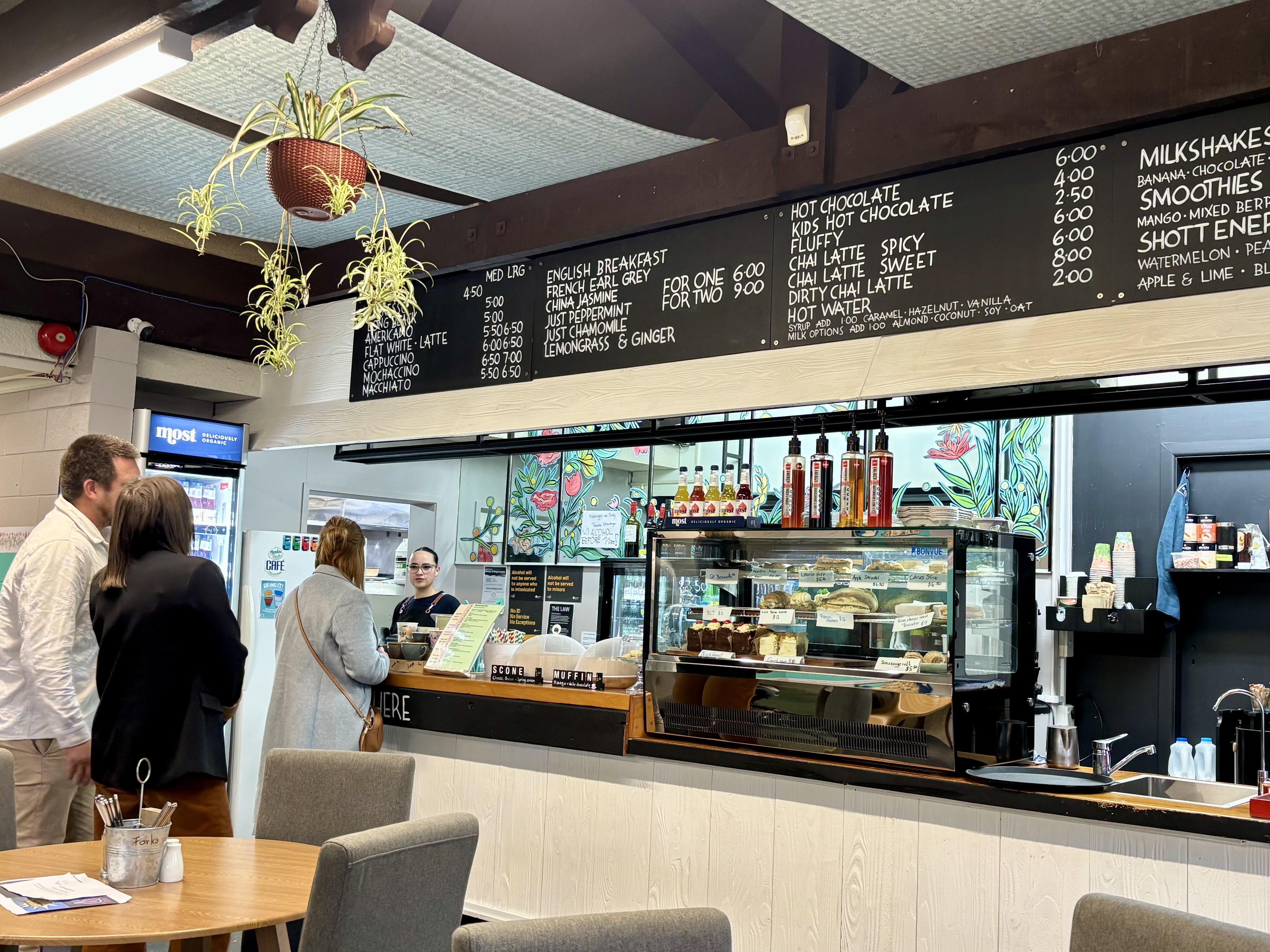 Renate's Cafe