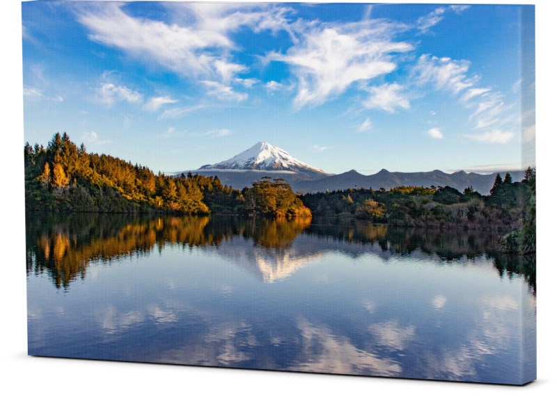 đ Taranaki canvases now available đ