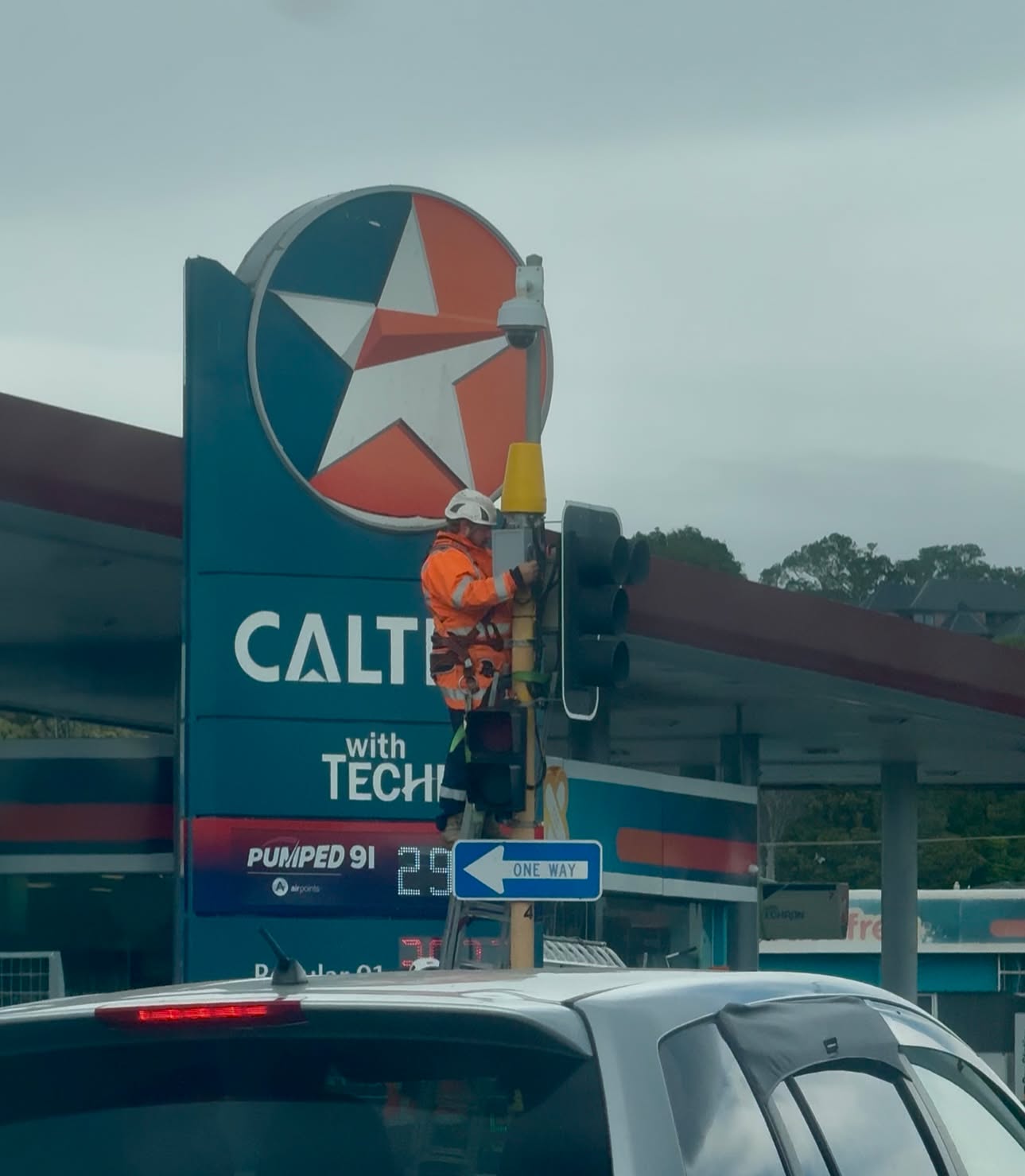 Crews praised for storm cleanup efforts across Taranaki